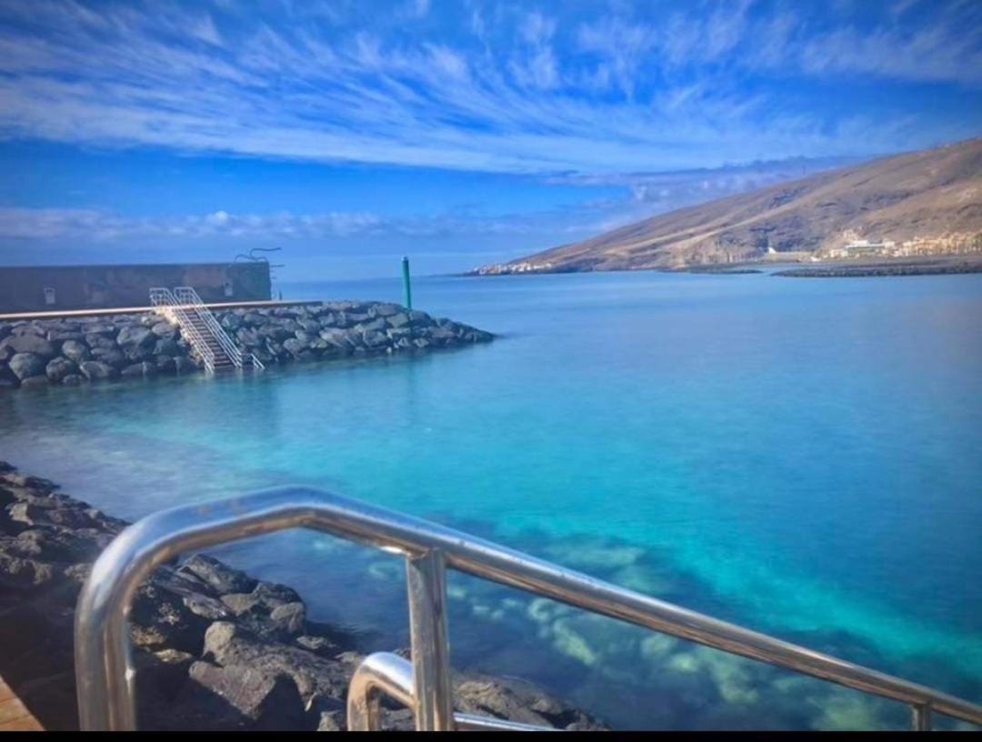 Piso Nuevo En El Puertito De Gueimar Al Lado Del Mar Realizamos Servicio De Excursiones Con Guia Puertito de Guimar Exterior photo